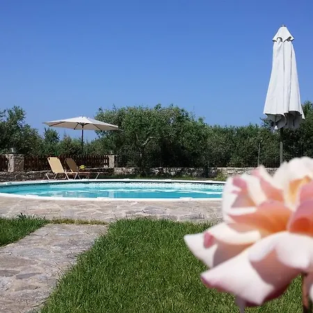 Villa Stratos *